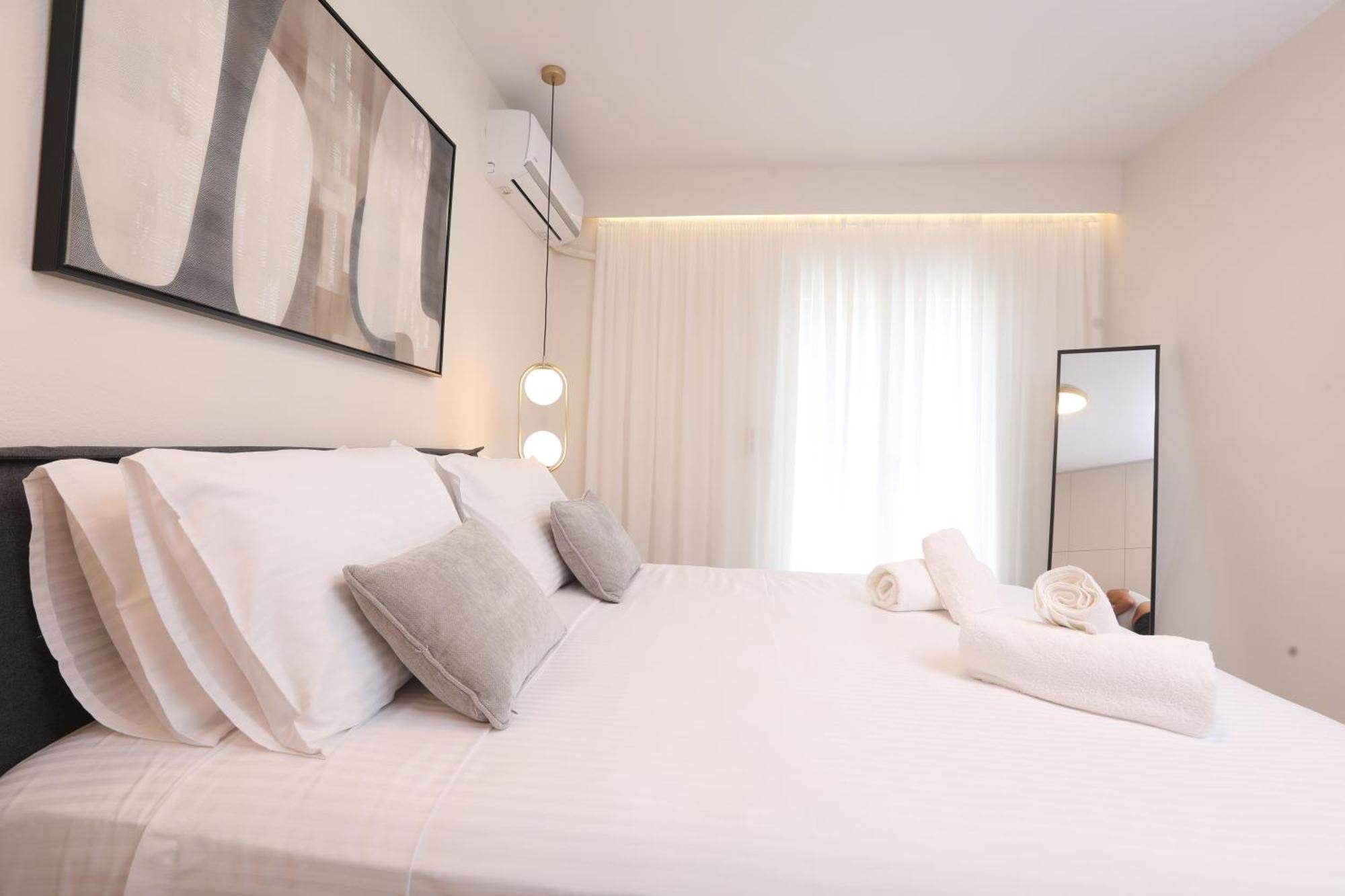 Olive Luxury Suite コルフ島 エクステリア 写真