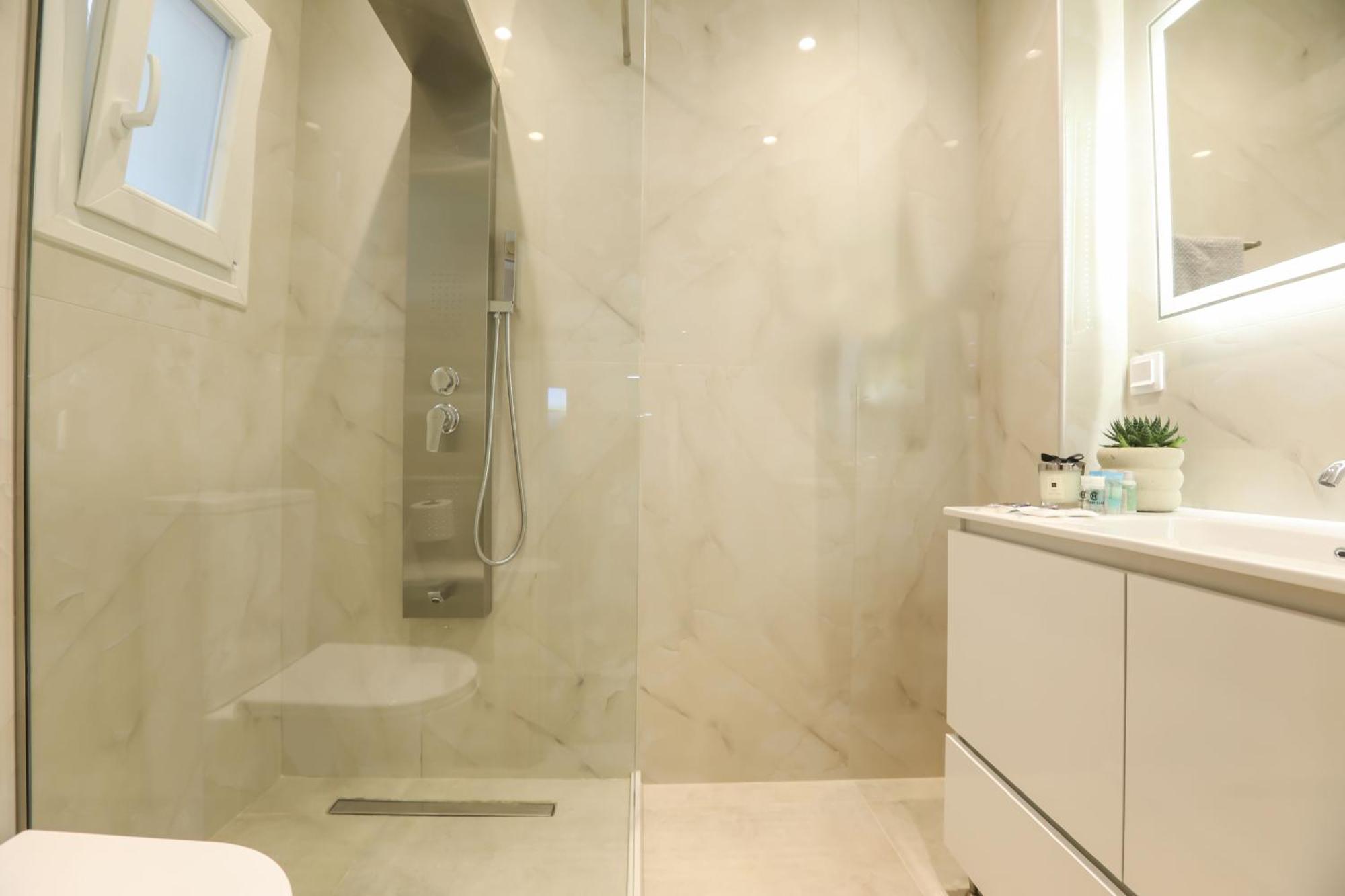 Olive Luxury Suite コルフ島 エクステリア 写真
